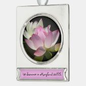 蓮の花ペアII シルバープレートバナーオーナメント (左)