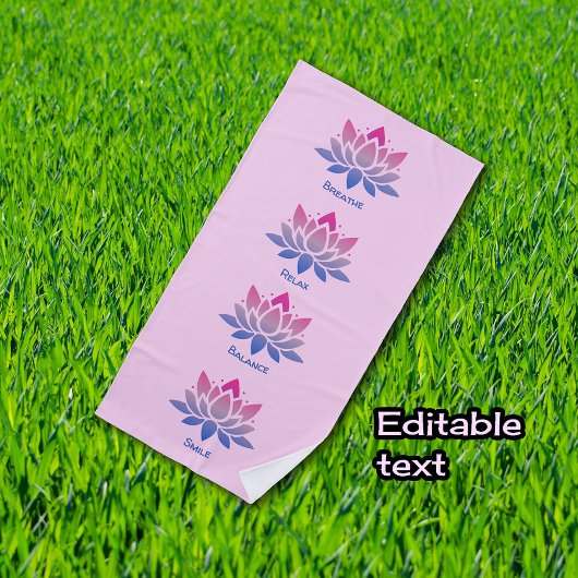 蓮の花 ピンクのテキスト ビーチタオル