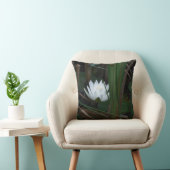 蓮白熱［赤熱］光を放つの水百合花  クッション (椅子)