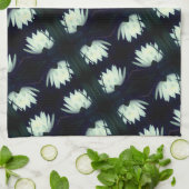 蓮白熱［赤熱］光を放つ水百合花柄 キッチンタオル (折り畳み)