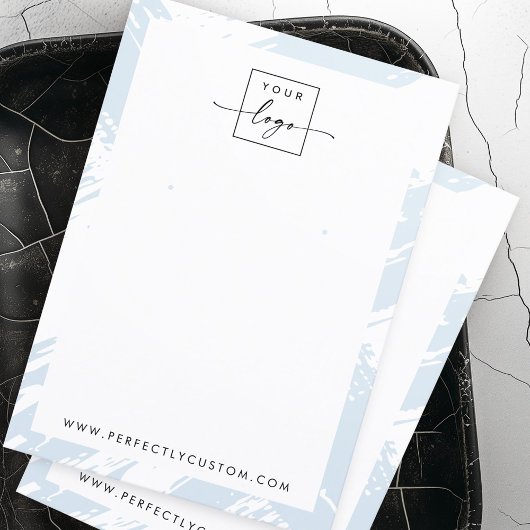 薄いほこりっぽい青いブラシストロークのイヤリングディスプレイカード 名刺