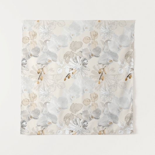 薄いクリームの上の白いラン   タペストリー (正面)