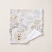 薄いクリームの上の白いラン バスタオルセット (ウォッシュタオル)