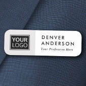 薄いグレーと白カスタムのロゴ、名前とタイトル 名札