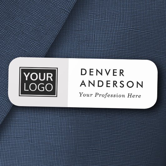 薄いグレーと白カスタムのロゴ、名前とタイトル 名札