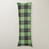 薄いシンプル緑のタータンチェックパターン ボディピロー (正面縦)