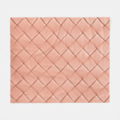 薄いピンクの織りレザーテクスチャ フリースブランケット (正面(横))