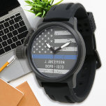 薄いブルーラインギフト – USAアメリカ国旗 – 警察 腕時計<br><div class="desc">シンブルーライン警察の腕時計 – 警察旗の色のアメリカ国旗のデザイン、動揺してデザイン。警察官へのお気に入りの素敵な贈り物。名前でパーソナライズ。COPYRIGHT © 2020 Judy Burrows,  Black Dog Art - All Rights Reserved.</div>