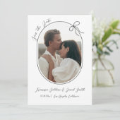 薄い枠のオーバルフォトとミニマムなリボン セーブザデート (スタンド正面)