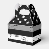 薄い灰色の線のフラグの修正オフィサーパーティー フェイバーボックス (正面サイド)