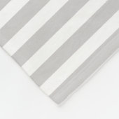 薄い灰色の航海の濃紺のいかりによって縞で飾ります フリースブランケット (角)