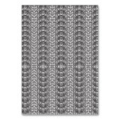 薄い灰色のV字形の模様が白い背景に繰り返し現れている テーブルナンバー (裏面)