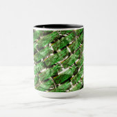 薄い緑の壁効果と白っぽい泡？ マグカップ (中央)