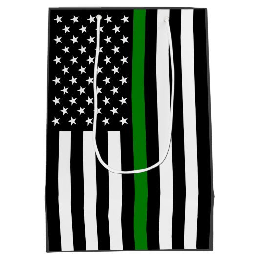 薄い緑の線のフラグ：愛国的な軍隊退役軍人 ミディアムペーパーバッグ (裏面)