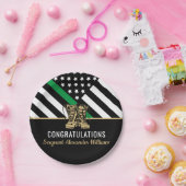 薄い緑の線の旗陸軍軍隊退職 ペーパープレート (パーティー)