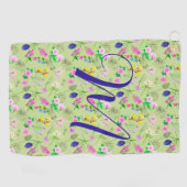 薄い緑の繊細な山花。カスタム. ゴルフタオル (横)