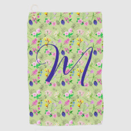 薄い緑の繊細な山花。カスタム. ゴルフタオル