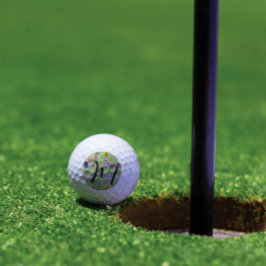 薄い緑の繊細な山花。カスタム ゴルフボール