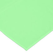 薄い緑色の無地 春 テーブルクロス (アングル)