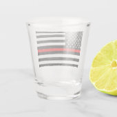 薄い赤線汚い米国旗 ショットグラス (裏面)