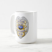 薄い青いライン – 兄弟愛バッジにシャックル コーヒーマグカップ (正面左)