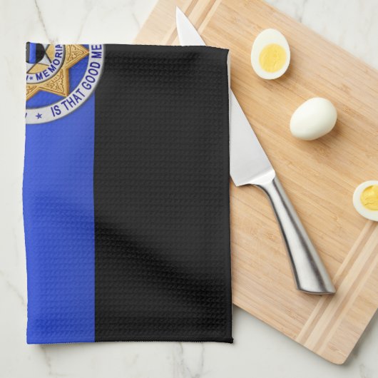薄い青い線のフラグとバッジ キッチンタオル (四つ折り)