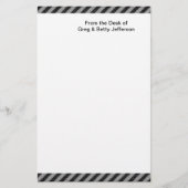 薄い黒とグレーの対角線ストライプ線 便箋 (正面)