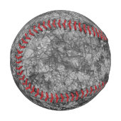 薄く斑点のある灰色と黒の肌をした 野球ボール (正面左)