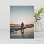 薄エレガント紫フローラ写真結婚の サンキューカード (スタンド正面)