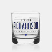 薄パーソナライズされたい青い線の警察官旗 ウイスキーグラス (裏面)
