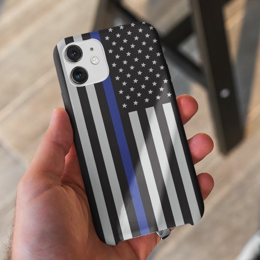 薄パーソナライズされたい青い線アメリカ国旗 Case-Mate iPhoneケース