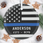 薄パーソナライズされた青ライン警察官 ガラスオーナメント<br><div class="desc">薄パーソナライズされたいブルーラインオーナメント – 米国国旗の色、黒いブルーモダンデザイン。警官の名前、バッジ番号と部門でこの警察のクリスマスオーナメントをパーソナライズ。警察パーソナライズされたオーナメントは警察署や法執行官や記念碑などに最適である。これらの警察のオーナメントを注文する大規模な大規模な警察学校や警察部門のギフト、警察のクリスマスのストッキングのスタッファー。COPYRIGHT © 2023 Judy Burrows,  Black Dog Art - All Rights Reserved.薄パーソナライズされたいブルーライン警察官眼鏡オーナメント</div>
