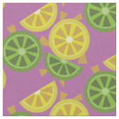 薄切り、四つ切りのレモンとライムの紫色の生地 ファブリック (クローズアップ)