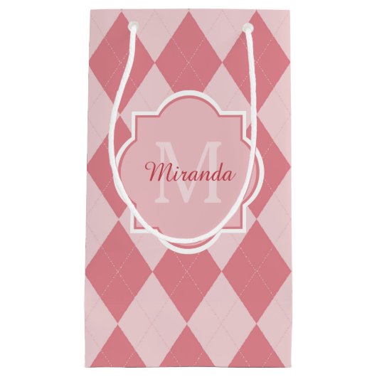 薄名門私立校風の色ピンクアーガイルモノグラガーリームパーティー名 スモールペーパーバッグ (正面)