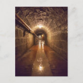 薄暗い塩坑のトンネル ポストカード (正面)