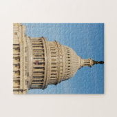 薄暗がりで撃たれる国会議事堂の建物 ジグソーパズル (横)