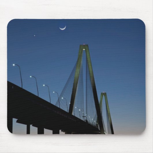 薄暗がりのアーサーRavenel Jr.橋 マウスパッド (正面)