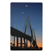 薄暗がりのアーサーRavenel Jr.橋 ミニクリップボード (裏面)