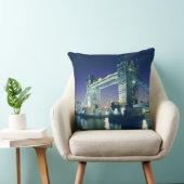 薄暗がりのタワー橋 クッション (椅子)