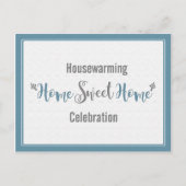 薄暗がりのブルーグレーの家の甘い家の引っ越し祝いパーティーのパーティー インビテーションポストカード (正面)