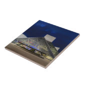 薄暗がりのロックンロール栄誉の殿堂 タイル (側面)