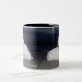 薄暗がりのBichons ツートーンマグカップ (中央)