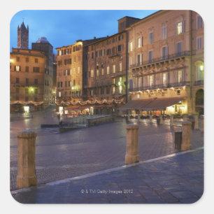 薄暗がりのPiazza Delカンポ、シエナ スクエアシール