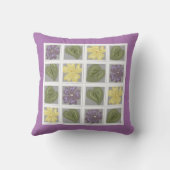 薄紫および緑の葉 クッション (裏面)