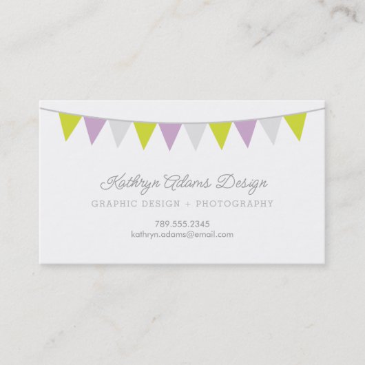 薄紫と緑のバンティングバナー 名刺 (正面)