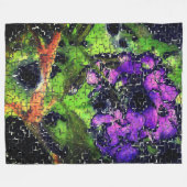 薄紫の花葉とモザイクで刻まれた熟成 フリースブランケット (正面(横))