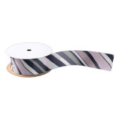 薄紫グレーパステルピンクエレガントストライプパターン(の模様が)ある サテンリボン (リール)