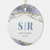 薄紫ゲードアゲートカップルズモノグラムのクリスマス セラミックオーナメント (左)