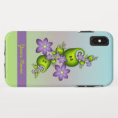 薄紫ファンタジーフラワーグリーンシェイプフラクタル名 Case-Mate iPhoneケース (裏面(横))