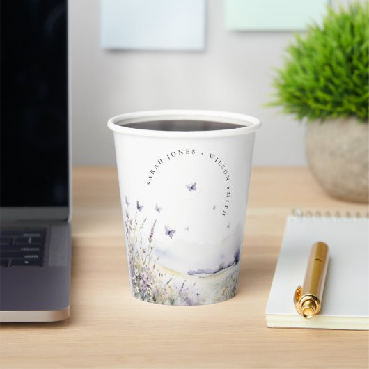 薄紫ワイルドフラワーバタフライフィールド結婚風景 紙コップ (インサイチュ)